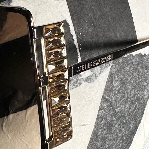 Rare Vintage Swarovski Crystal-Embedded Sunglasses. NWT NIB - Picture 3 of 13